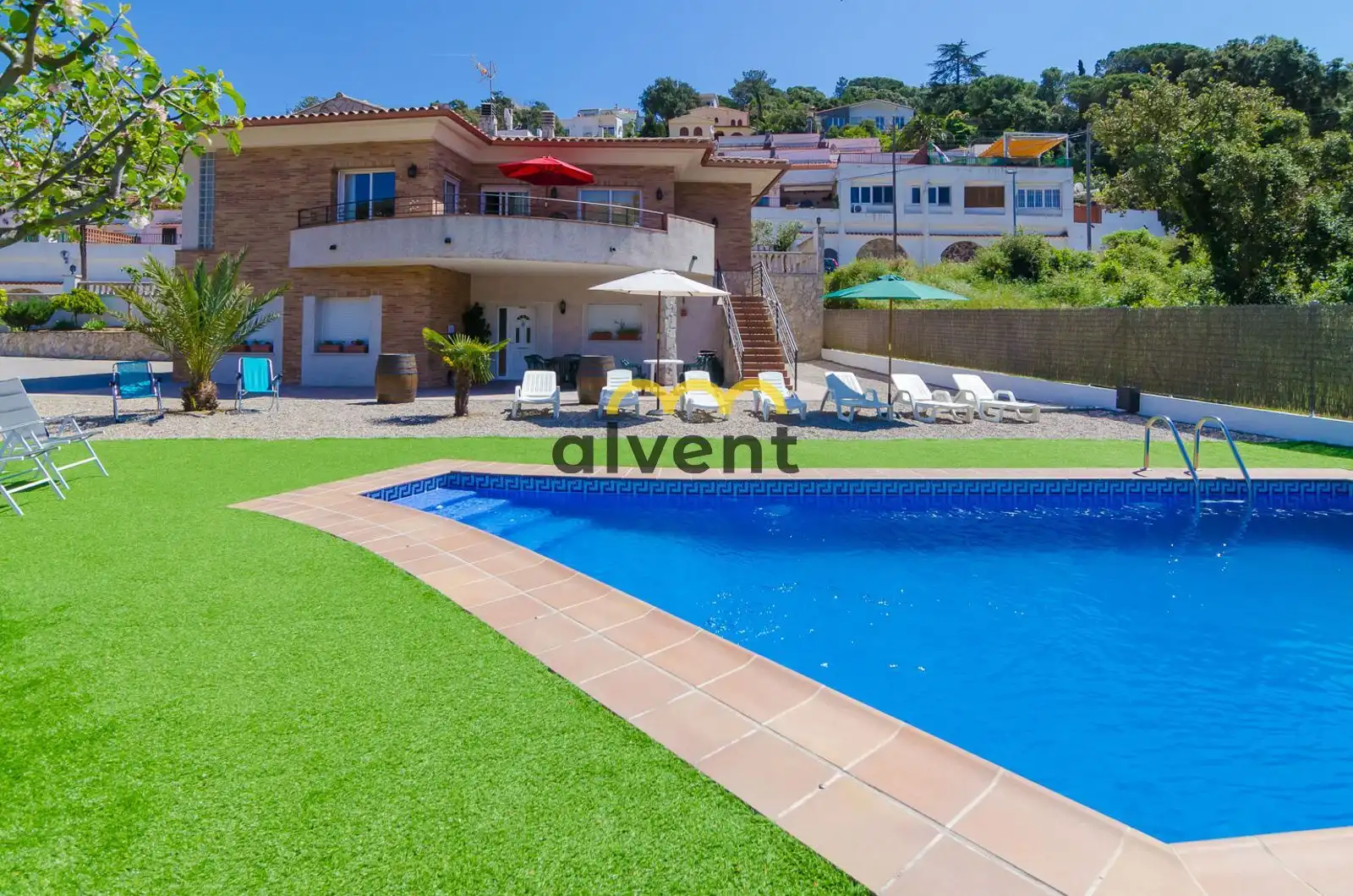 Villa avec piscine à vendre à Arbres, imagen 3