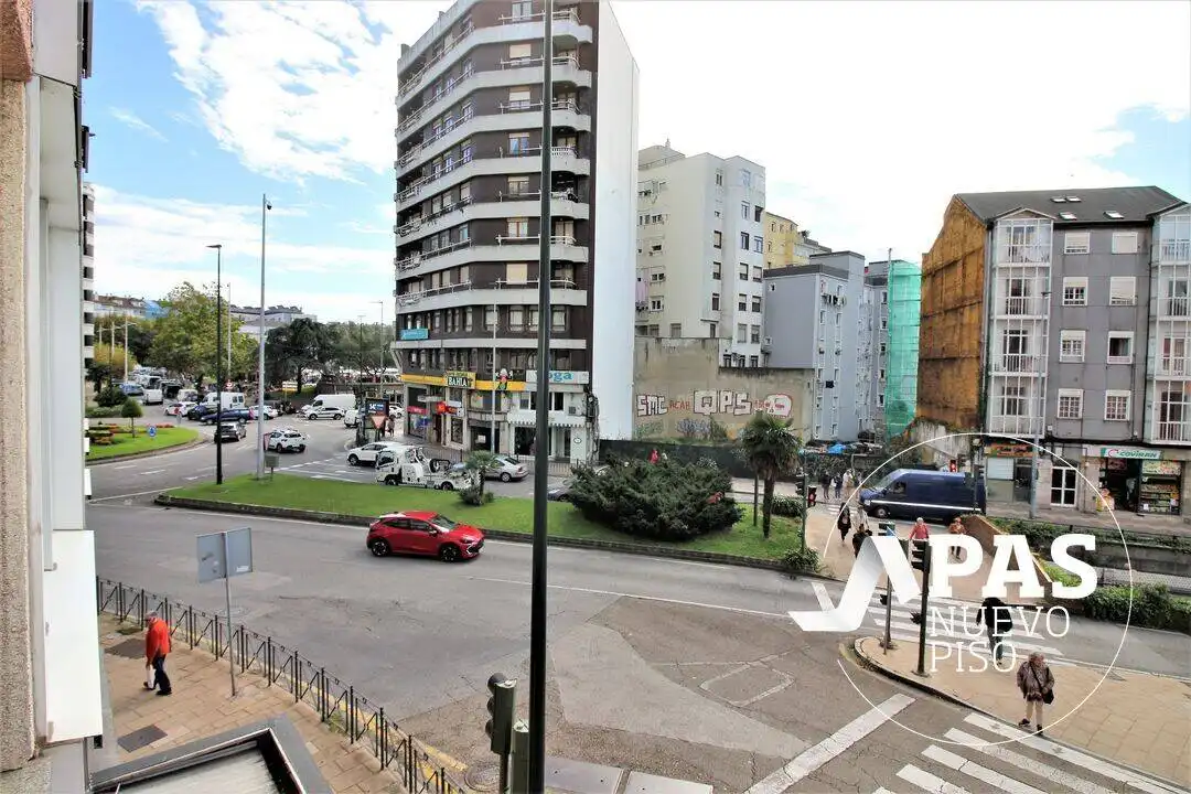 Außenansicht von Wohnung zum Verkauf in Santander mit Heizung