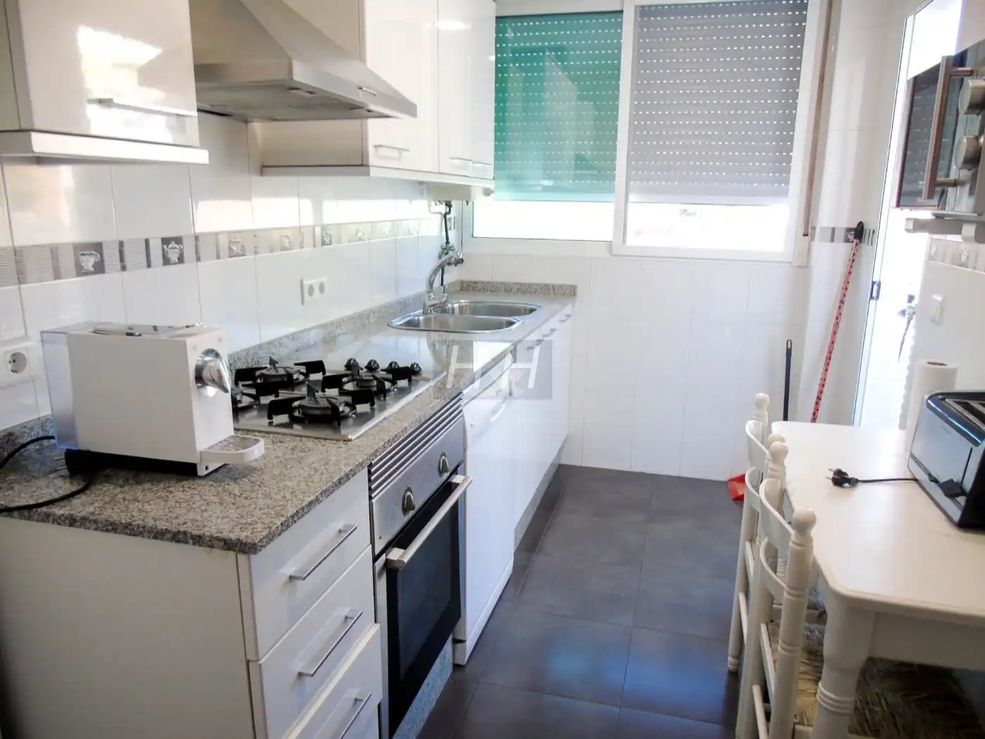 Cocina de Piso de alquiler en Burjassot con Calefacción, Amueblado y Balcón