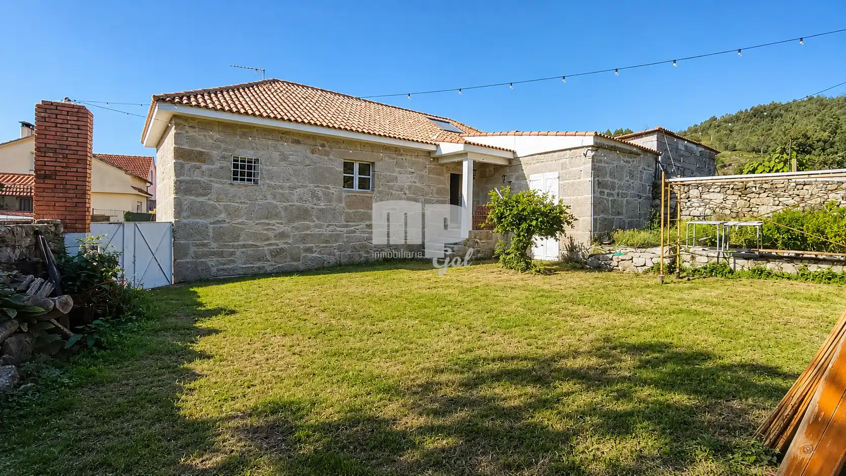 Exterior view of Country homes for sale in Pazos de Borbén  with Storage room