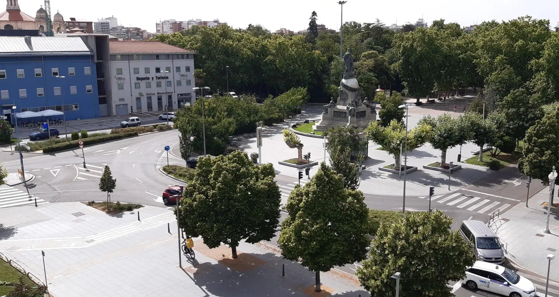 Vista exterior de Pis de lloguer en Valladolid amb Aire condicionat, Calefacció i Traster