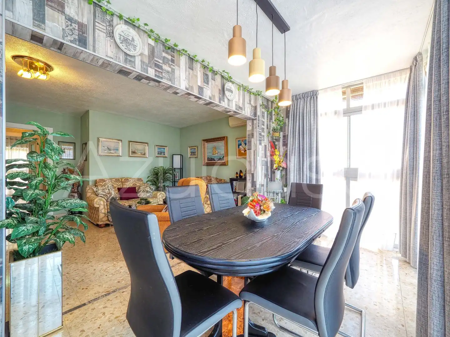 Dining room of Flat for sale in Benidorm  with Air Conditioner and Community pool