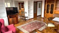 Living room of Flat to rent in  Pamplona / Iruña  with Heating