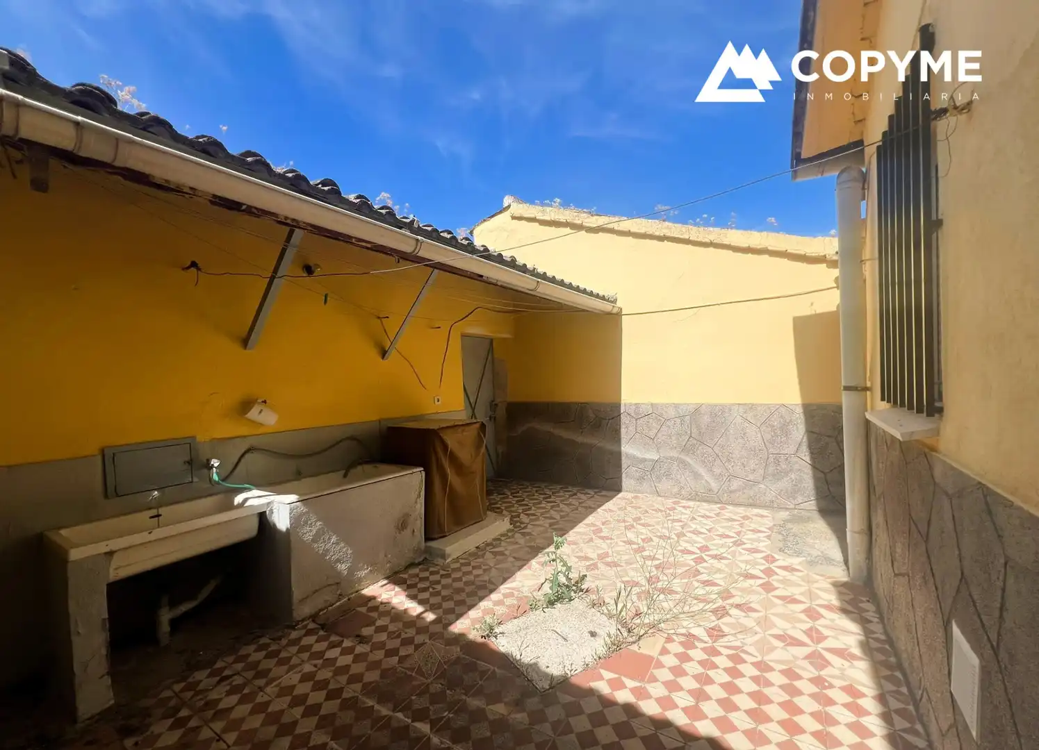Vista exterior de Casa o chalet en venta en Gerindote con Amueblado