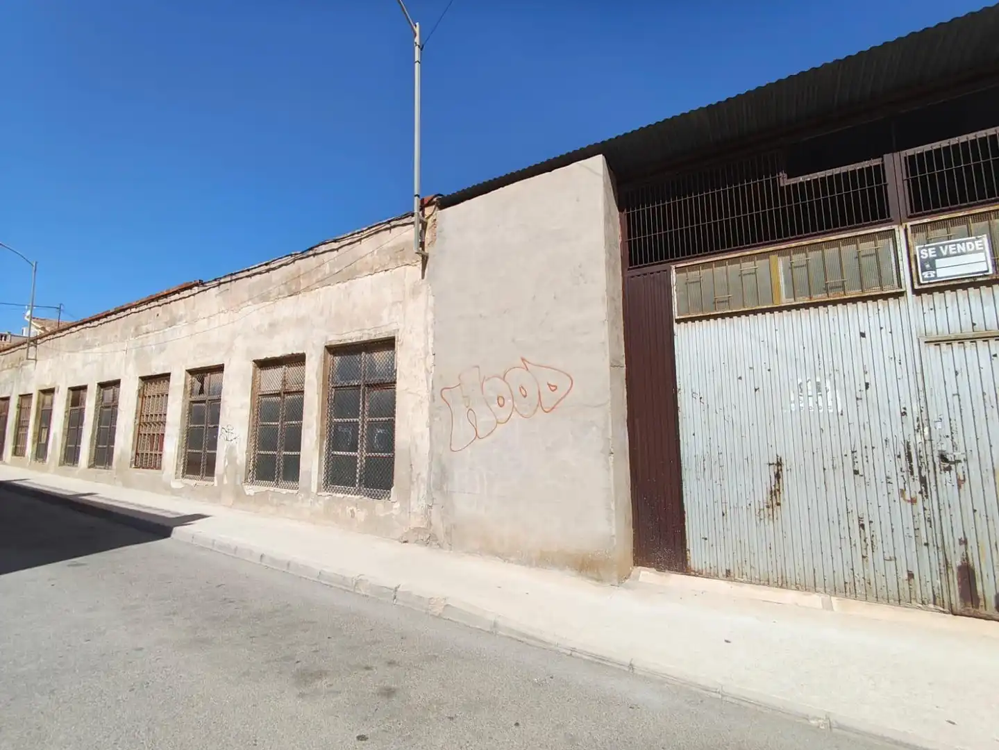 Industrial building for sale in Aspe Centro