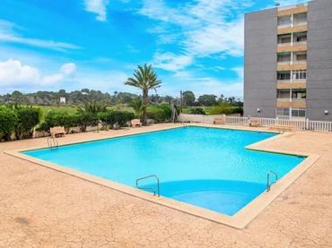 Apartment mit Pool zum Verkauf in Playa del Acequión, Náufragos y Rocío del Mar