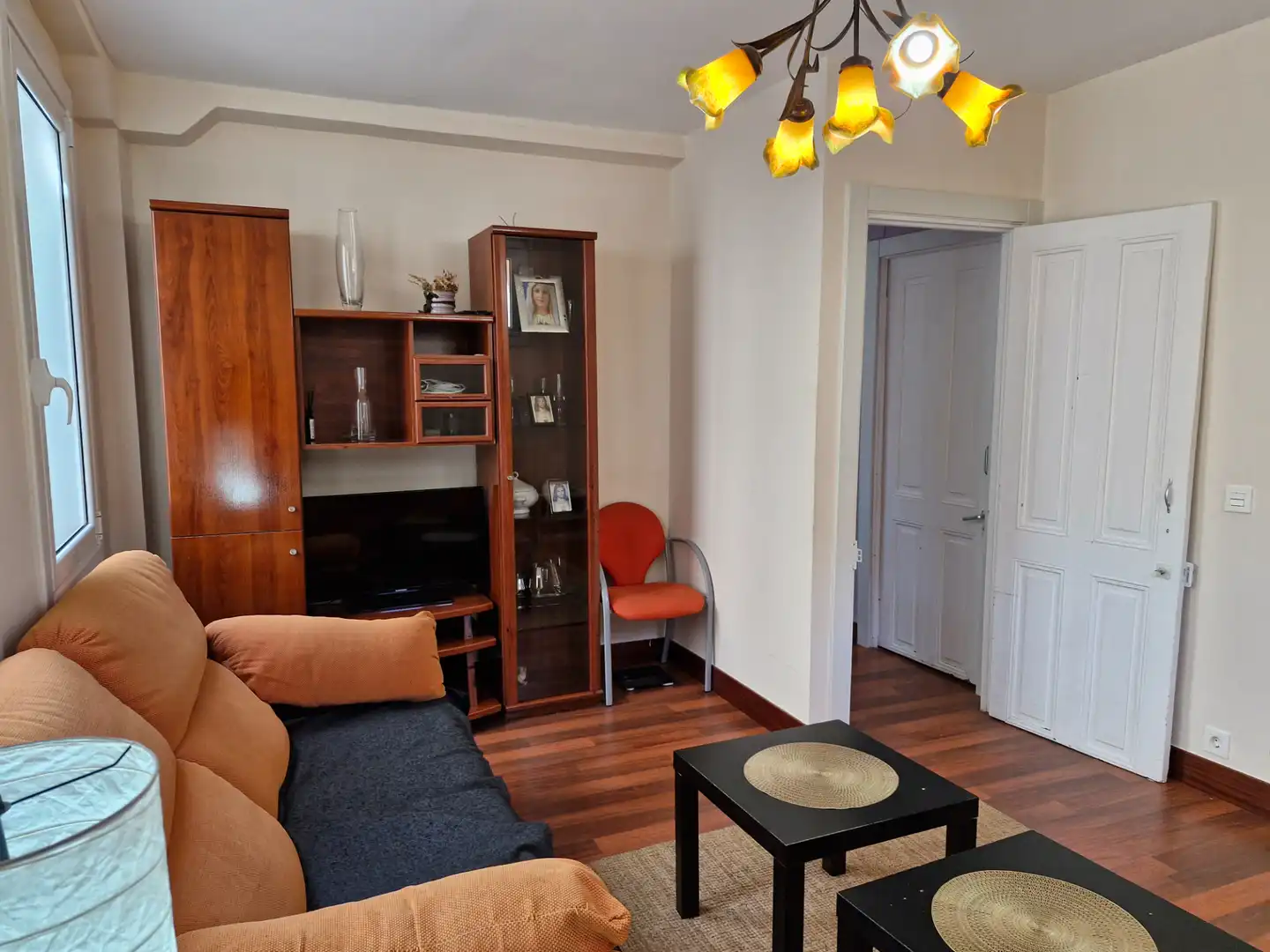 Sala de estar de Piso de alquiler en Bilbao  con Calefacción, Parquet y Trastero