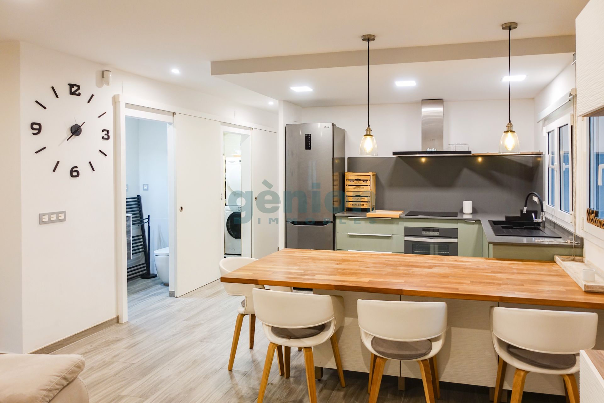 Kitchen of Planta baja for sale in Girona Capital  with Heating and Furnished