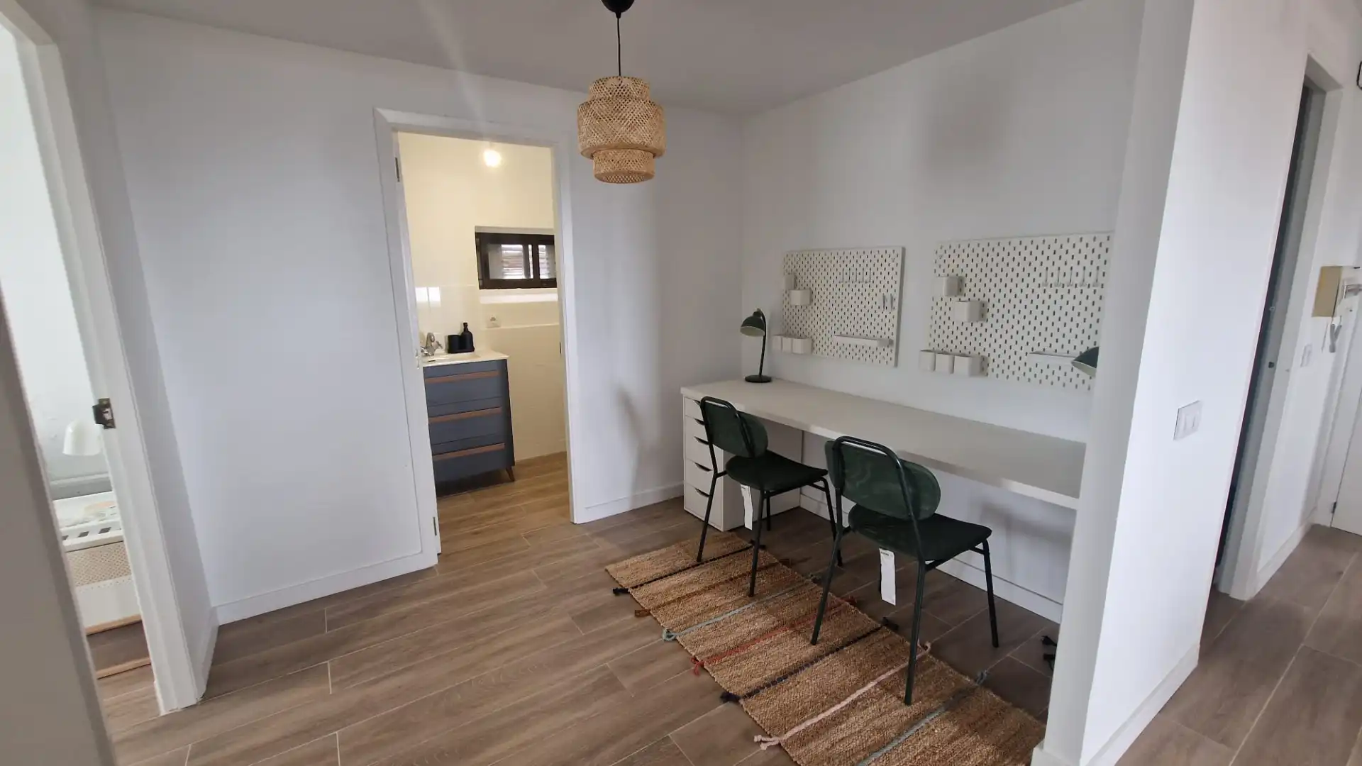 Comedor de Piso en venta en Arteixo con Calefacción, Amueblado y Horno