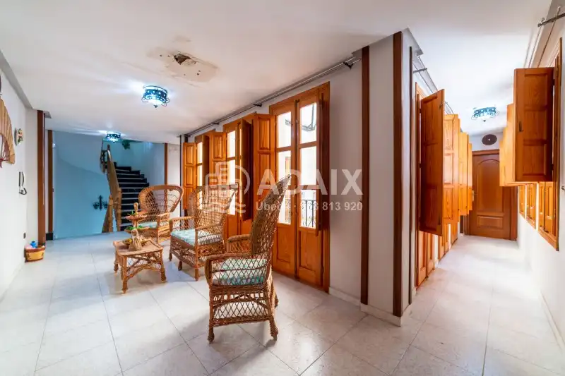 Haus oder Chalet zum Verkauf in Úbeda mit Terrasse, Abstellraum und Balkon