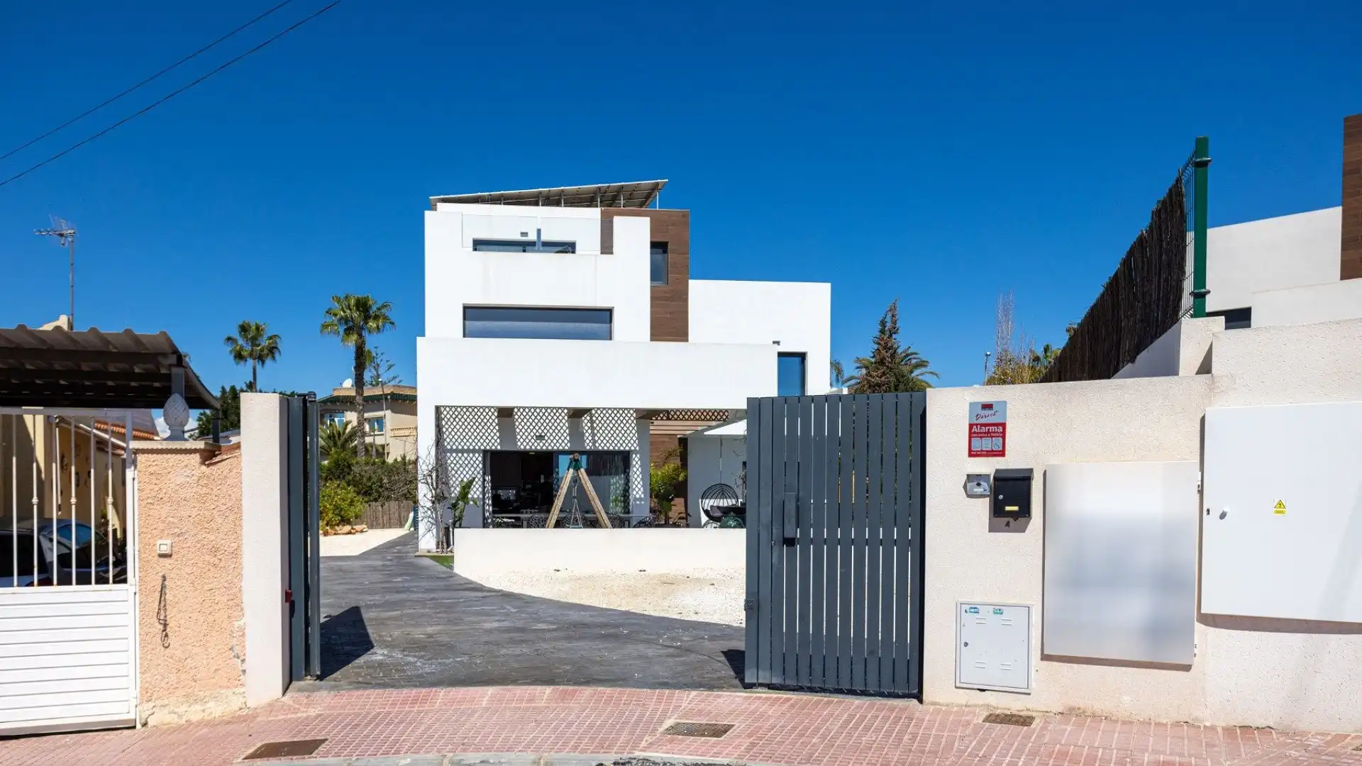 Vista exterior de Casa o xalet en venda en Rojales amb Terrassa