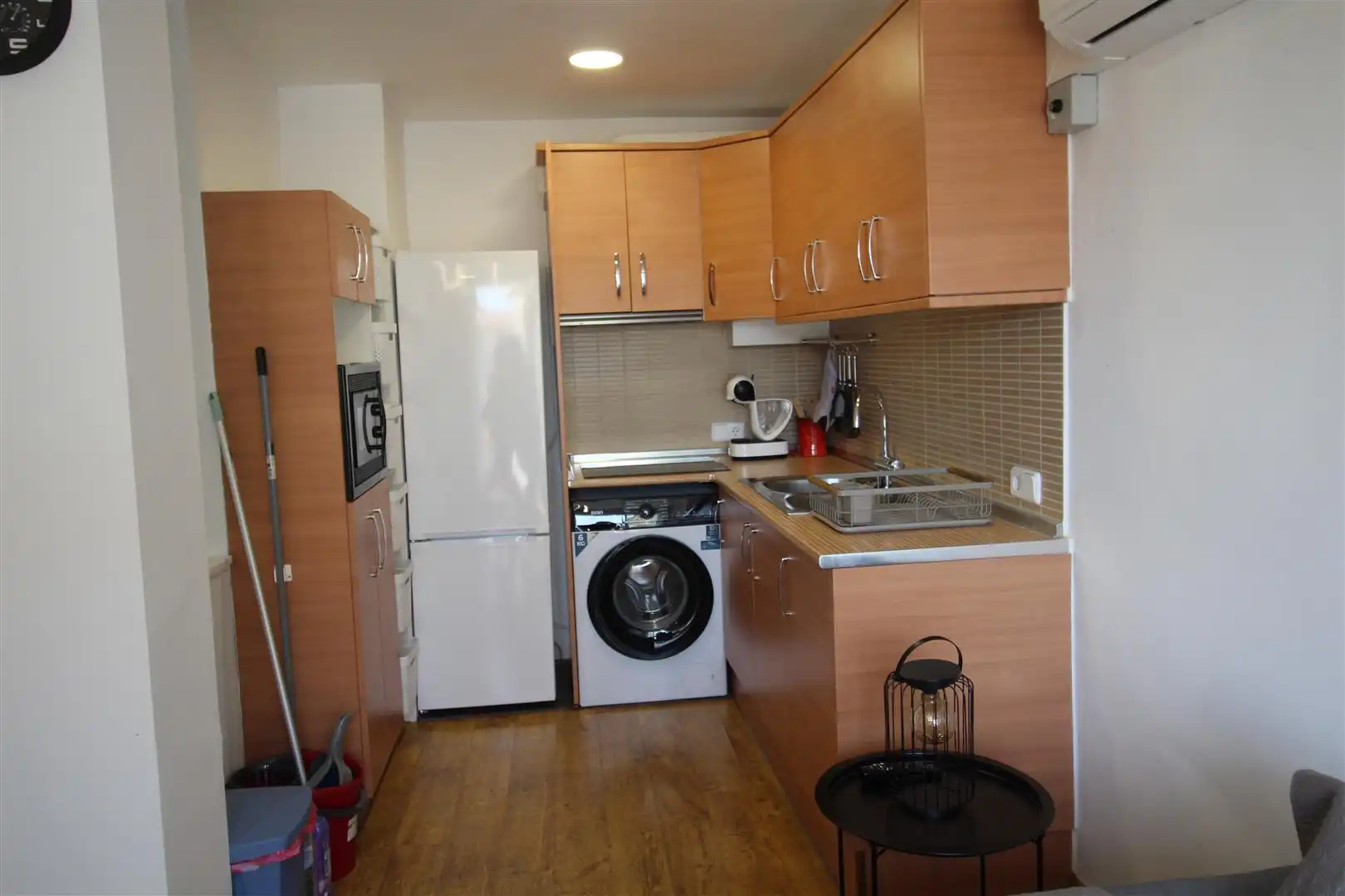 Cuina de Apartament en venda en L'Escala amb Calefacció, Jardí privat i Parquet