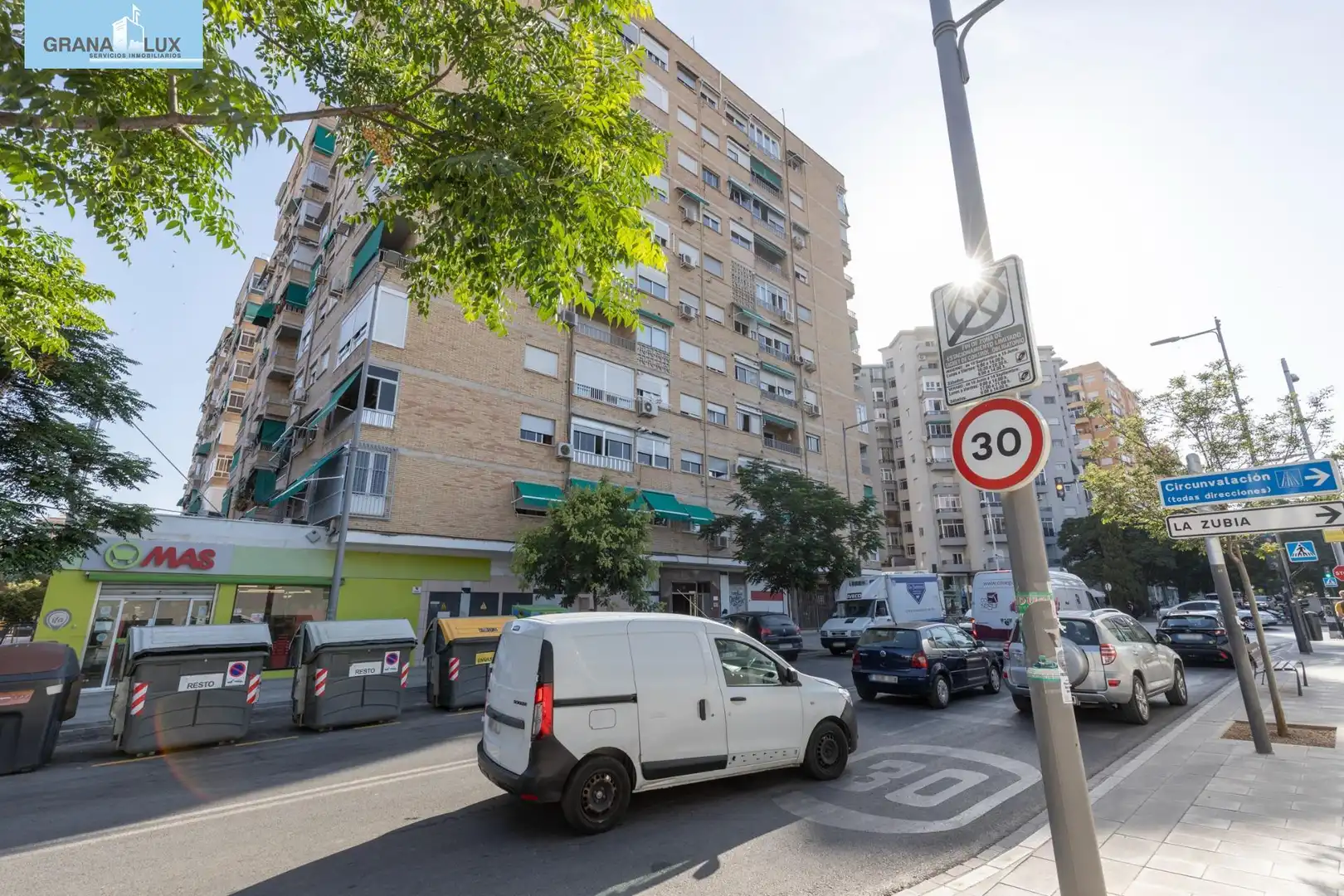 Flat with terrace for sale in Calle Palencia, imagen 4