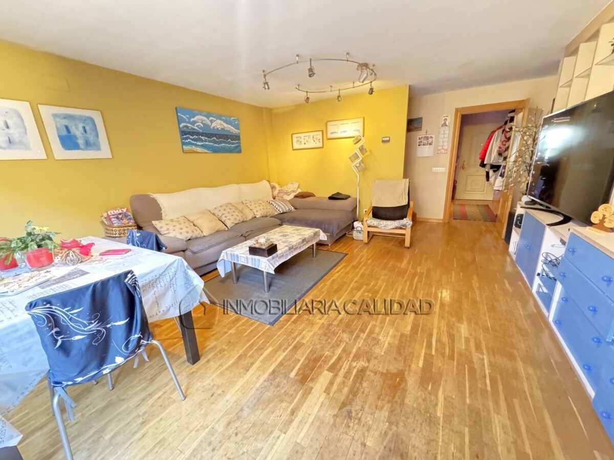 Sala de estar de Casa o chalet en venta en Burgos Capital con Calefacción y Trastero