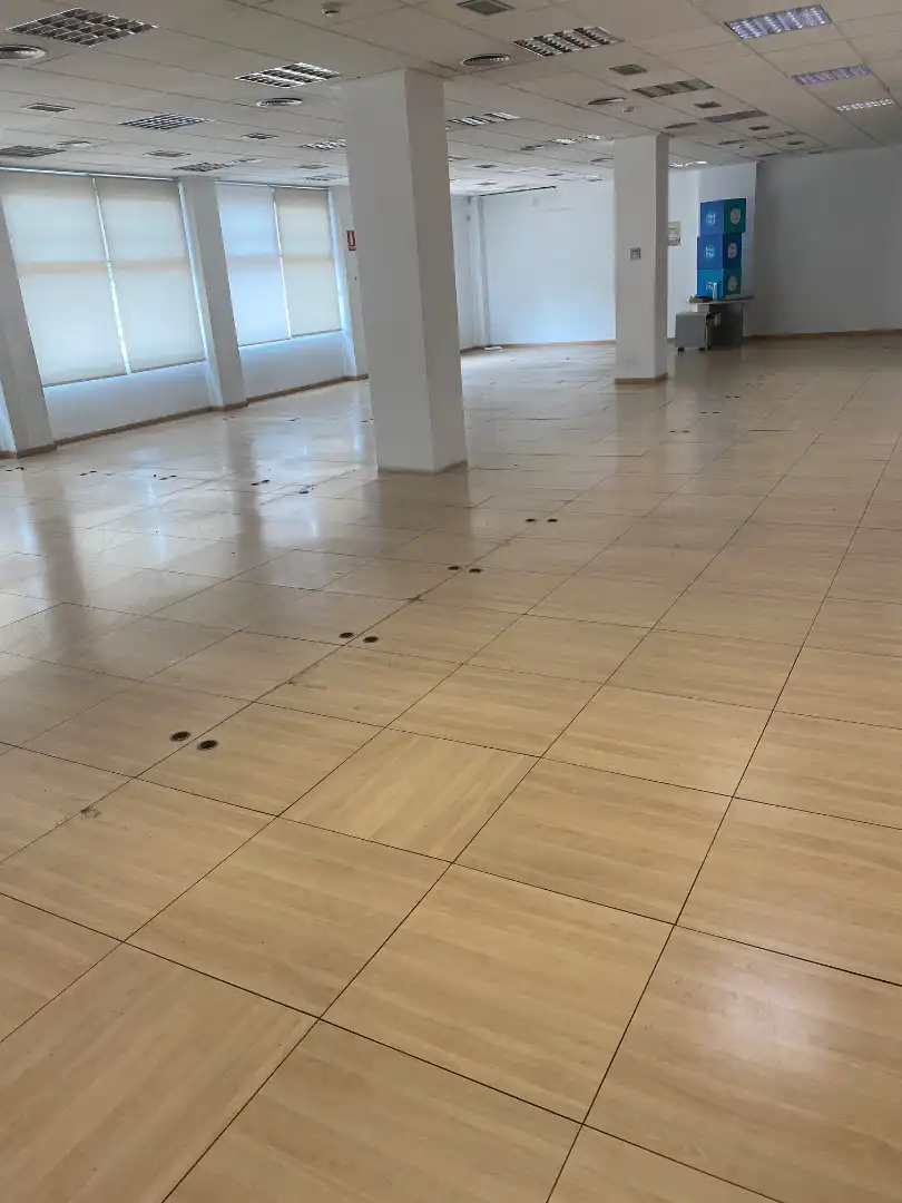 Local en venda en Albacete amb Aire condicionat, Calefacció i Moblat