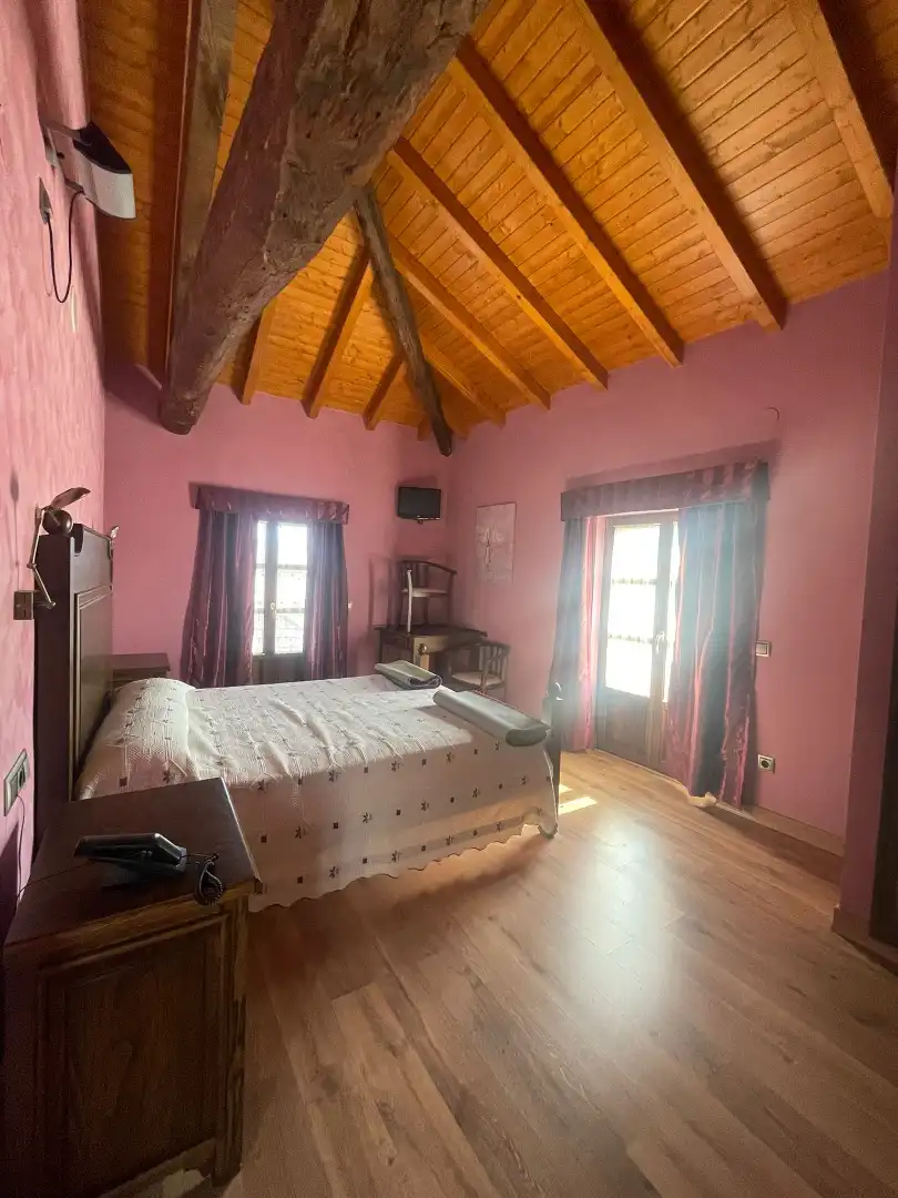 Habitación de Edificio en venta en O Irixo