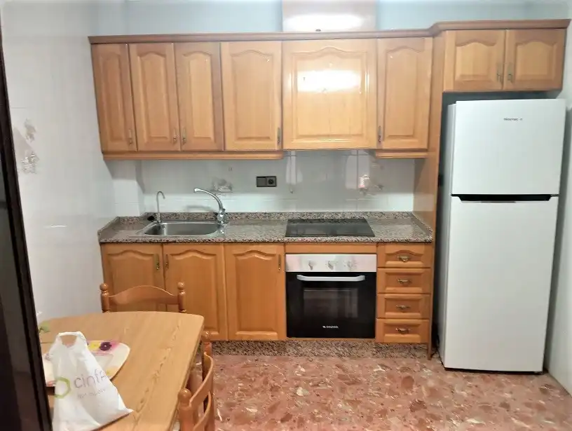 Cocina de Piso de alquiler en Elche / Elx con Aire acondicionado, Amueblado y Horno