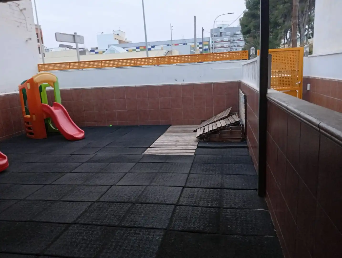 Terraza de Local de alquiler en Nules