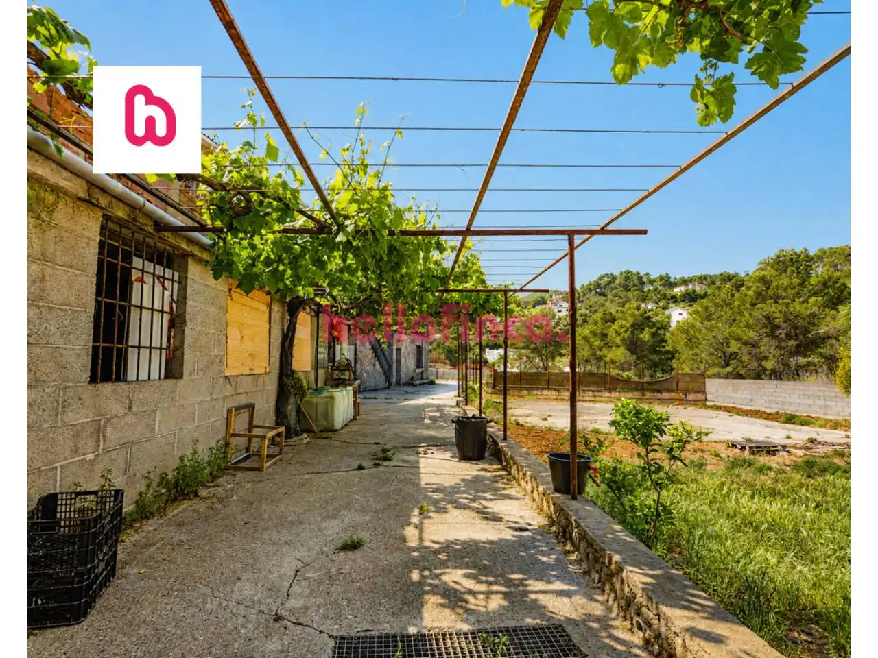 Vista exterior de Casa o xalet en venda en Olivella amb Aire condicionat, Calefacció i Jardí privat