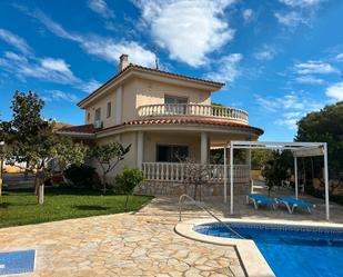 Exterior view of House or chalet for sale in El Vendrell  with Private garden, Terrace and Swimming Pool