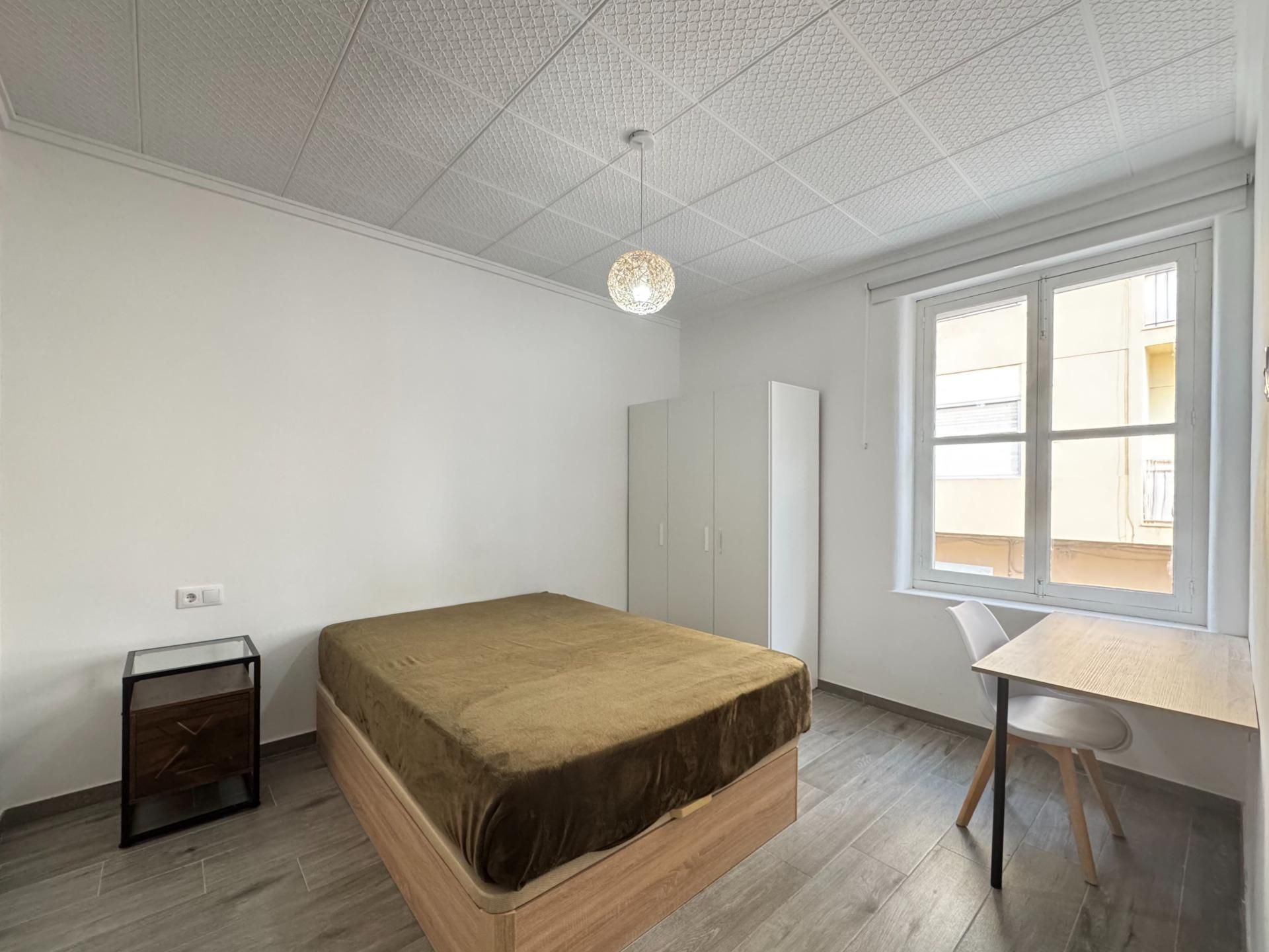 Bedroom of Flat to share in Elda  with Air Conditioner and Terrace