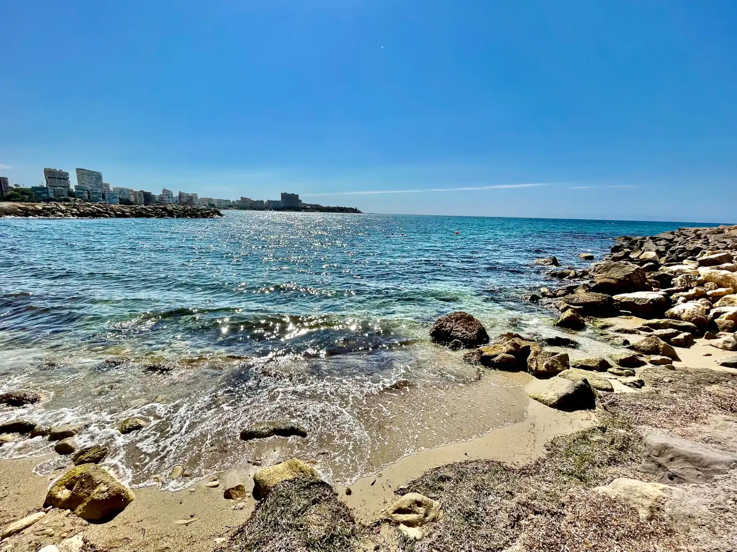 Außenansicht von Wohnung zum Verkauf in Alicante / Alacant mit Klimaanlage und Terrasse