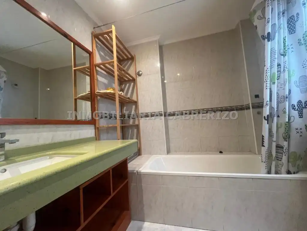 Baño de Apartamento en venta en  Logroño con Calefacción, Parquet y Terraza