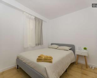 Flat to share in  Valencia Capital