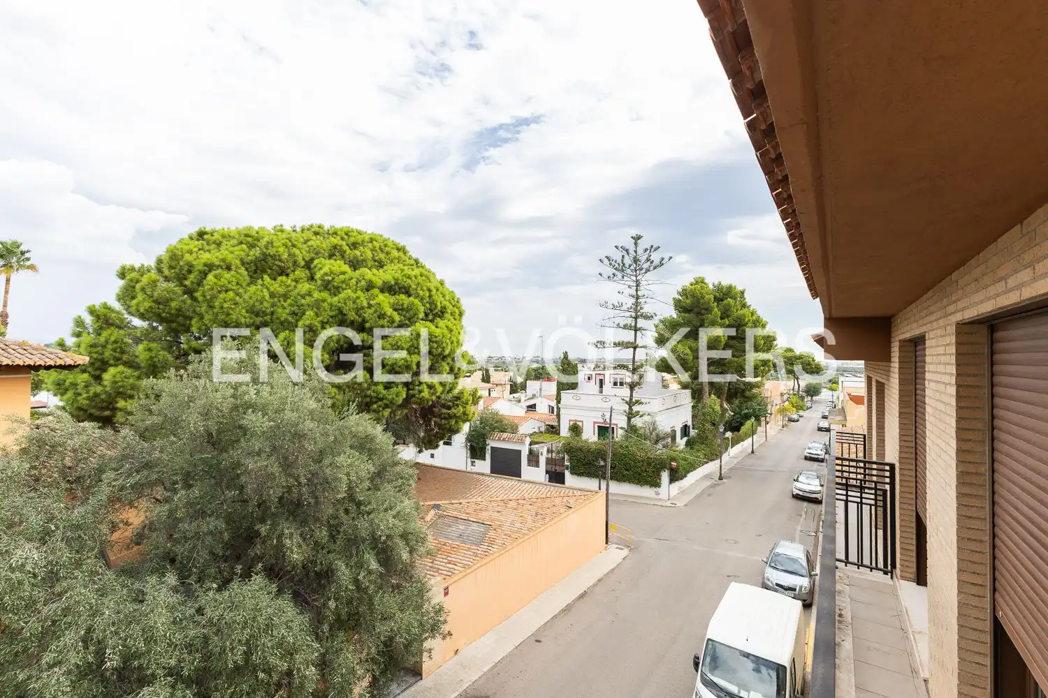 Exterior view of Detached homes for rent in Rocafort  with Air Conditioner, Heating and Parquet flooring