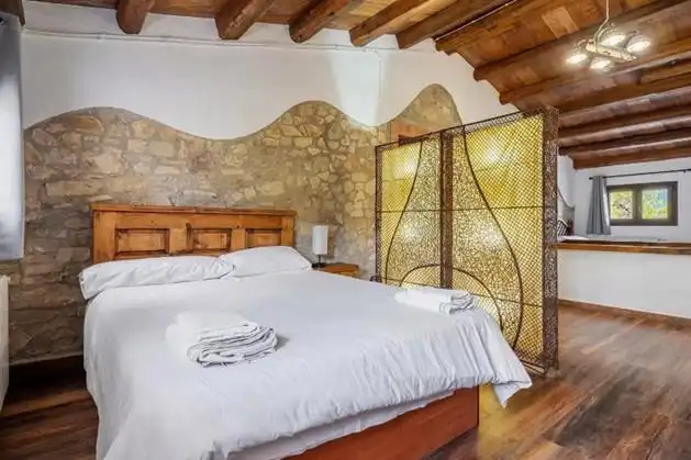 Habitación de Finca rústica en venta en Querol con Calefacción, Jardín privado y Terraza