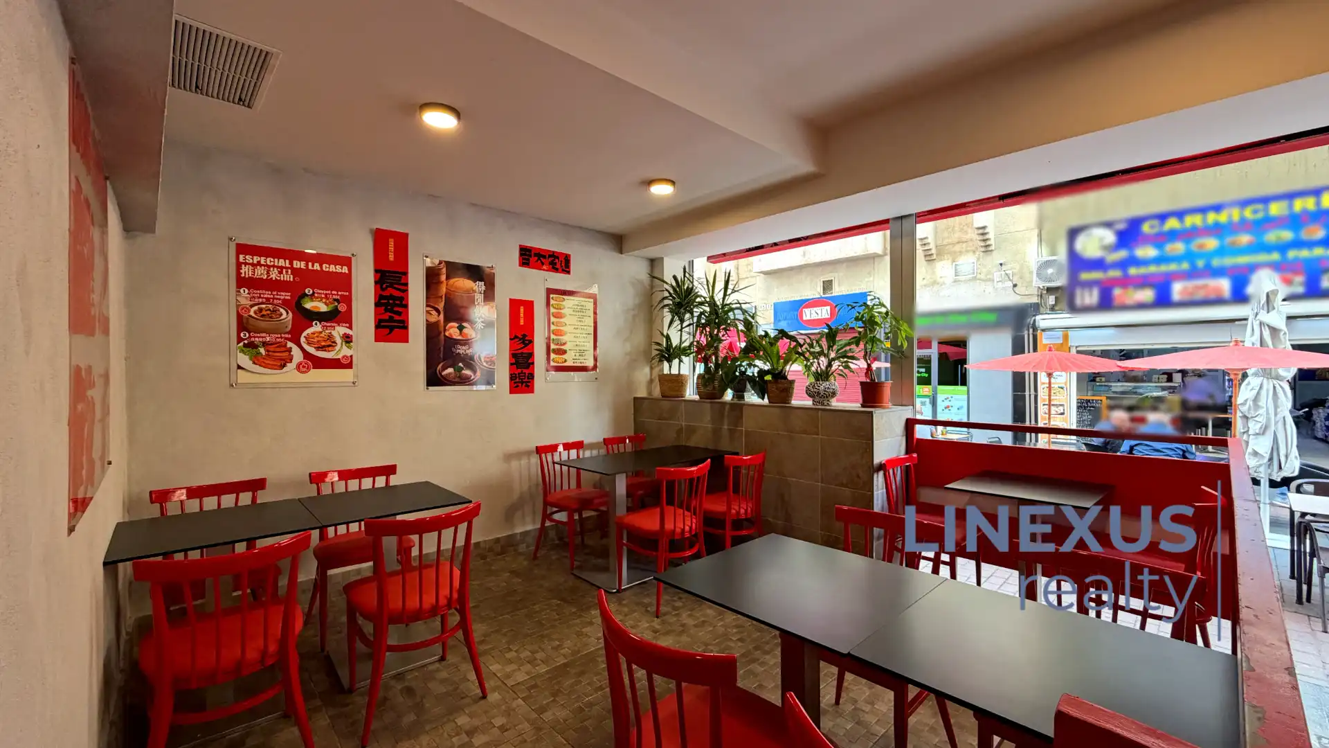 Commercial properties for transfer in Las Palmas de Gran Canaria  with Terrace, Furnished and Internet