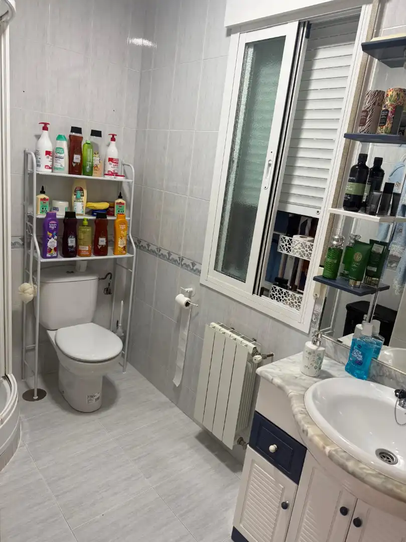Baño de Casa o chalet en venta en Casarrubuelos con Aire acondicionado, Calefacción y Piscina