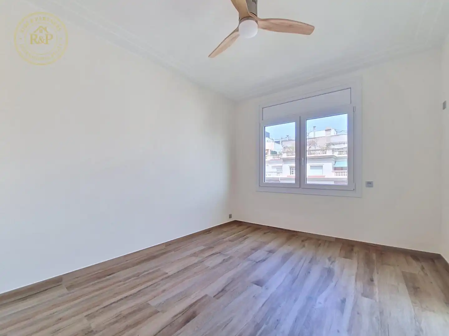 Habitación de Piso en venta en Barcelona con Aire acondicionado