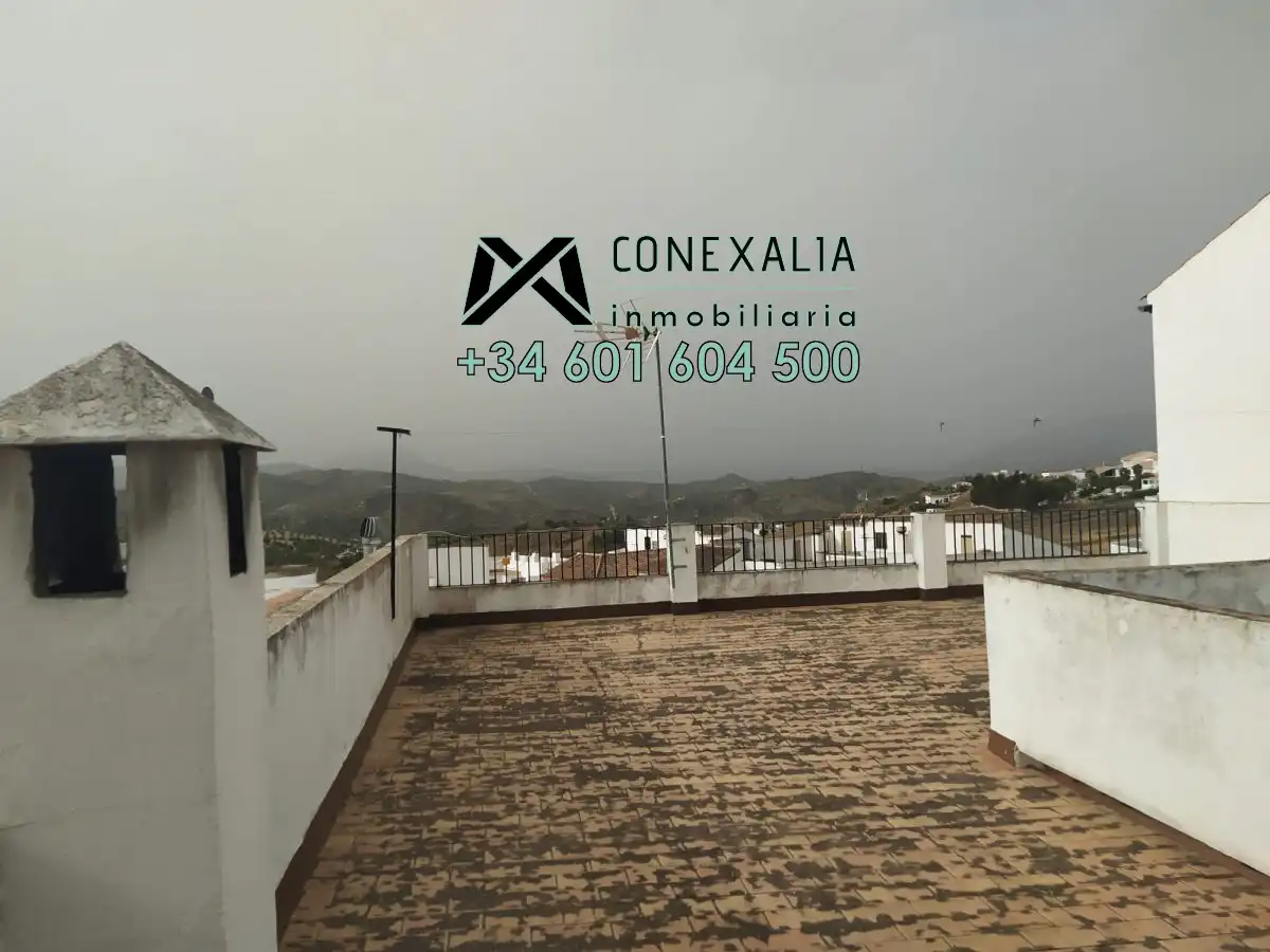 Vista exterior de Piso en venta en Olvera con Terraza y Balcón