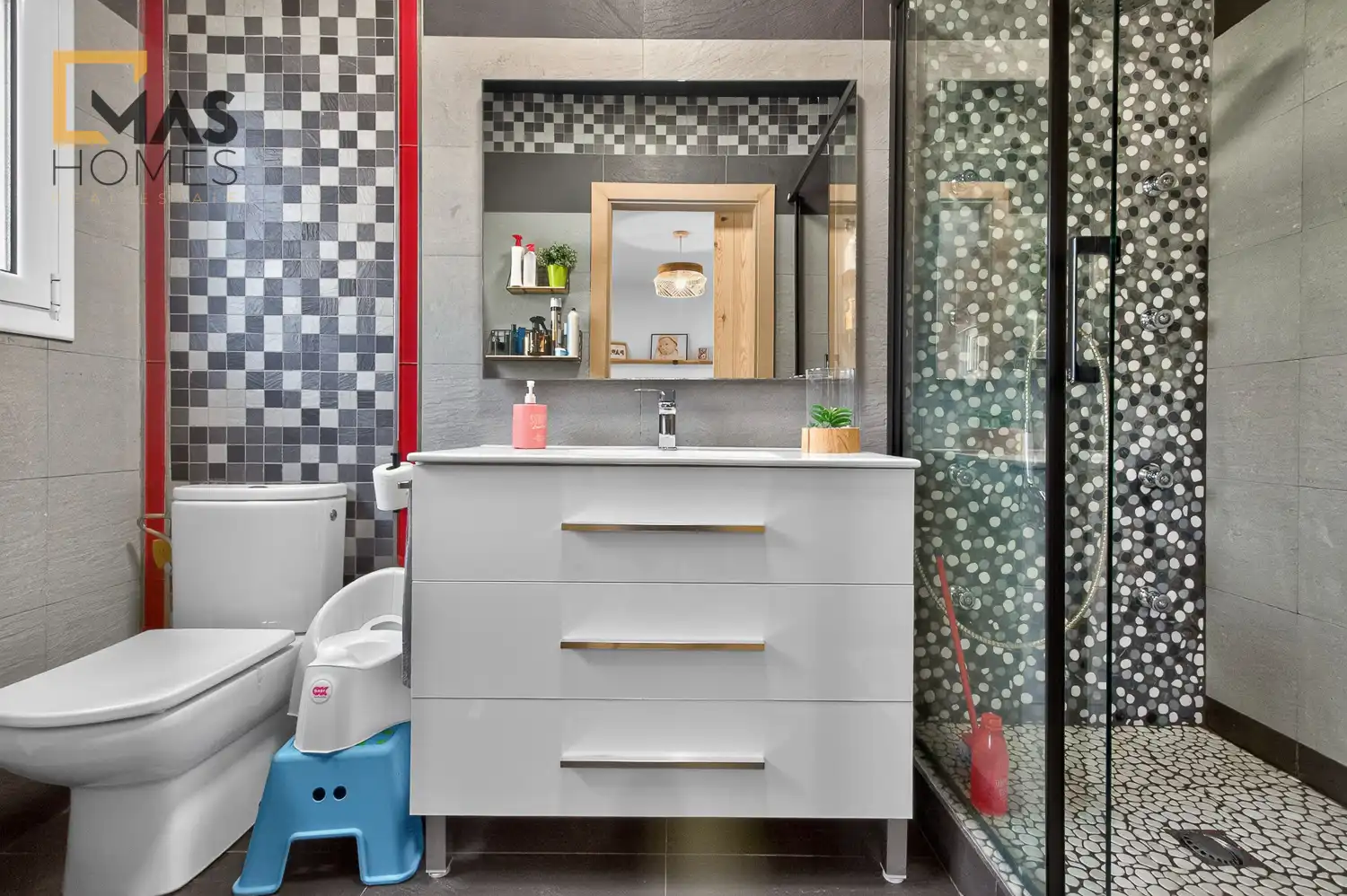 Bathroom of Duplexes for sale in Sant Cugat del Vallès  with Air Conditioner, Heating and Private garden