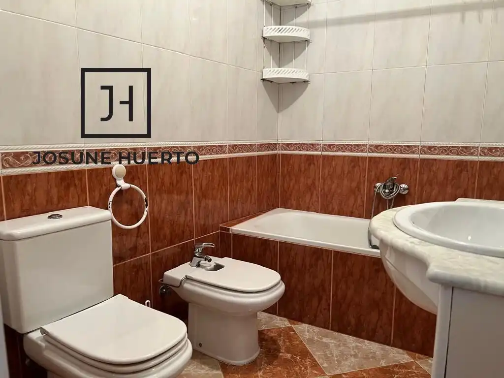 Baño de Finca rústica en venta en Zalamea de la Serena con Calefacción y Terraza
