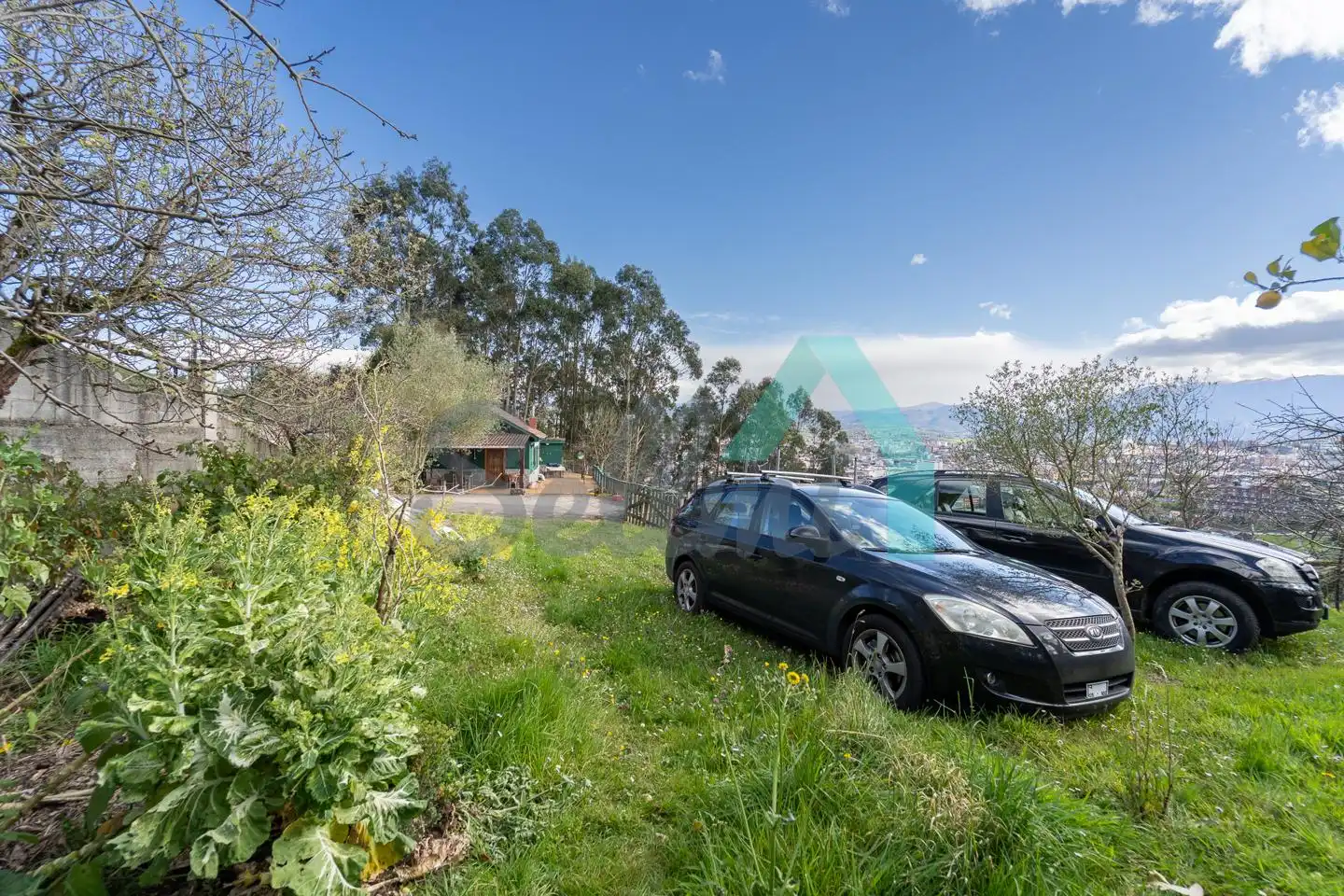 Casa o xalet en venda en Oviedo  amb Jardí privat, Terrassa i Traster