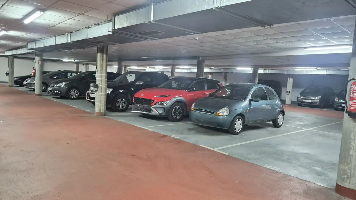 Parkplatz von Wohnung zum Verkauf in Villaviciosa mit Heizung, Abstellraum und Schwimmbad