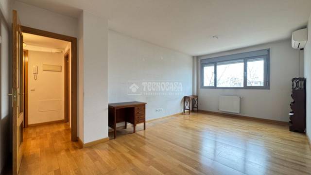 Piso en Venta en Ambroz