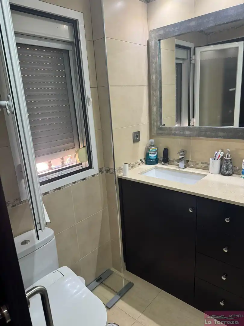 Baño de Piso de alquiler en Estepona con Terraza