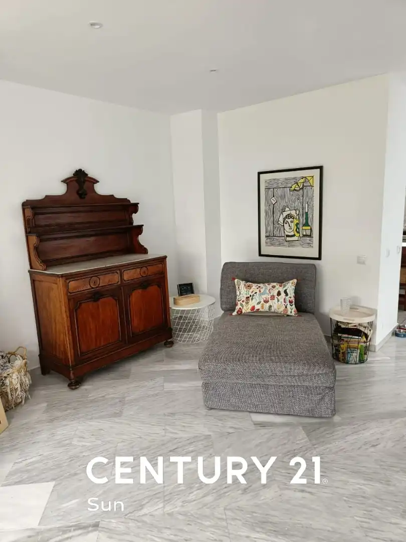 Sala de estar de Casa o chalet de alquiler en Estepona con Aire acondicionado, Jardín privado y Terraza