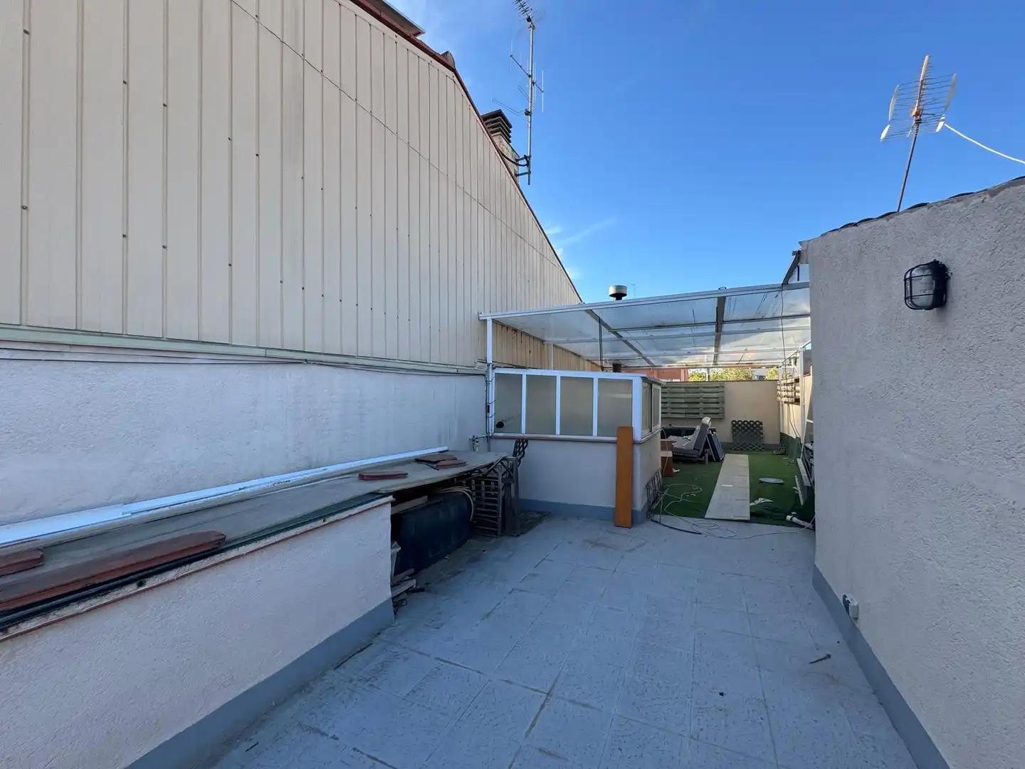Terraza de Casa adosada en venta en Sabadell con Calefacción, Terraza y Trastero
