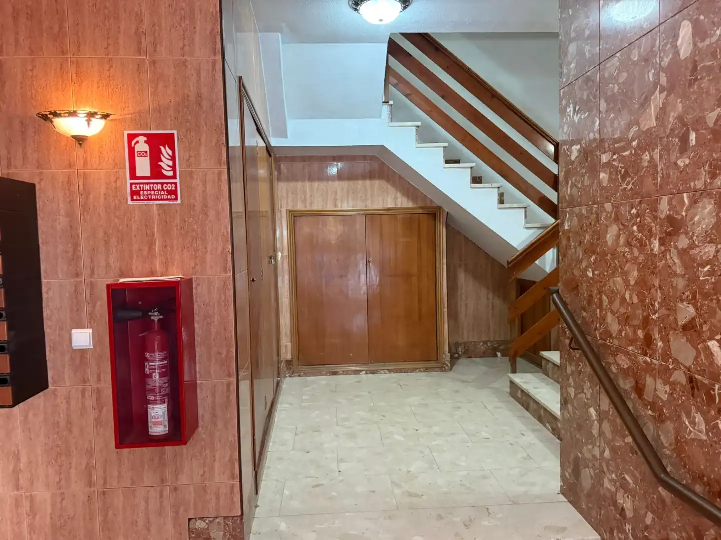 Flat for sale in Redován  with Air Conditioner, Furnished and Balcony