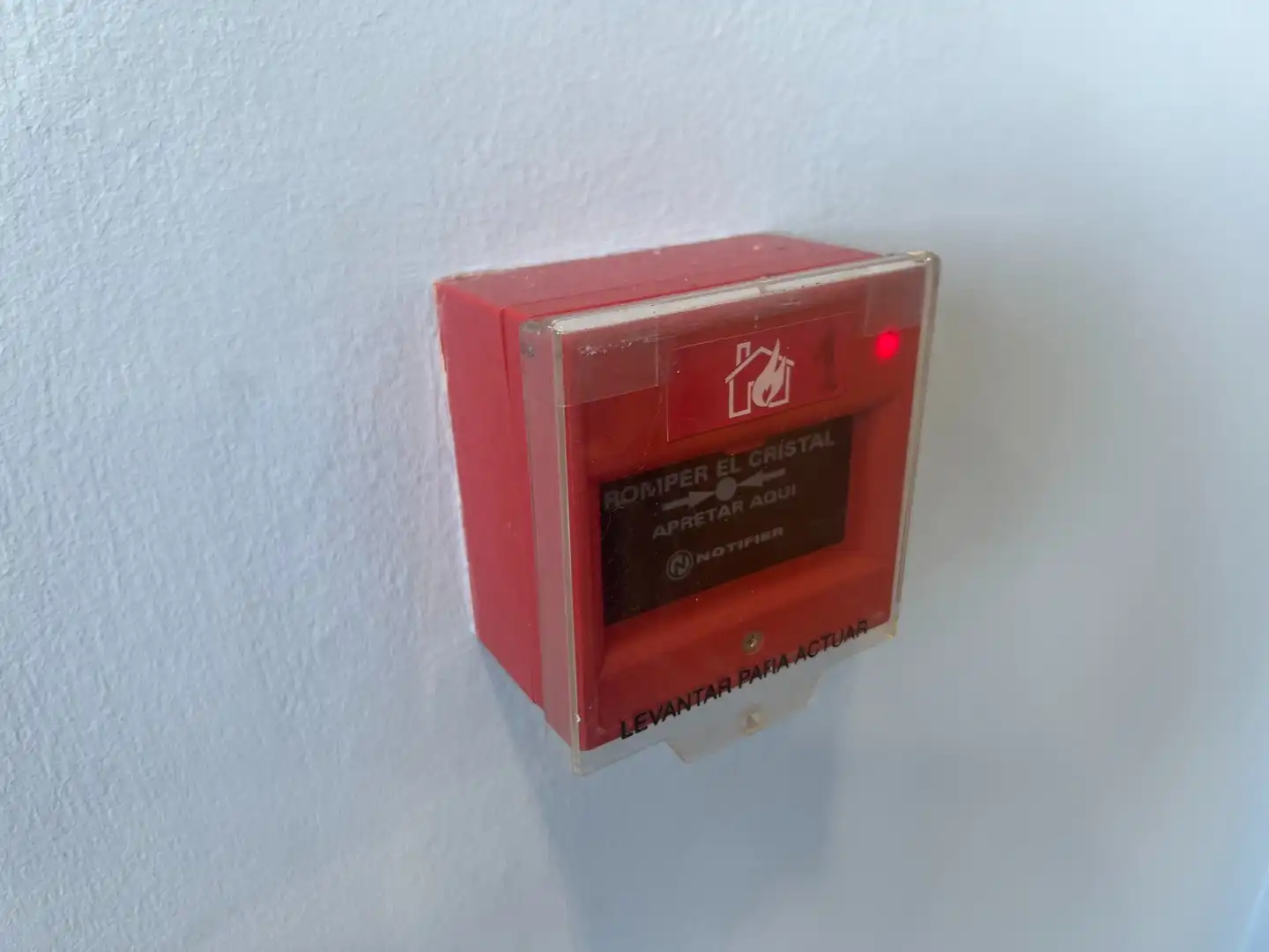 Nave industrial de alquiler en Vigo  con Calefacción y Alarma