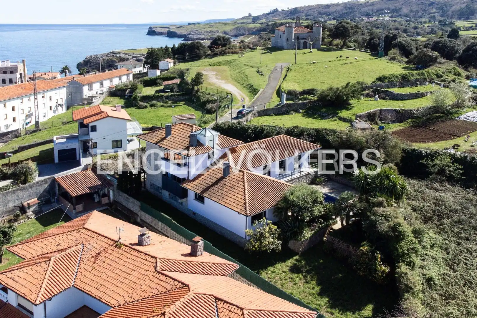 Houses for sale in Llanes  with Heating, Private garden and Terrace