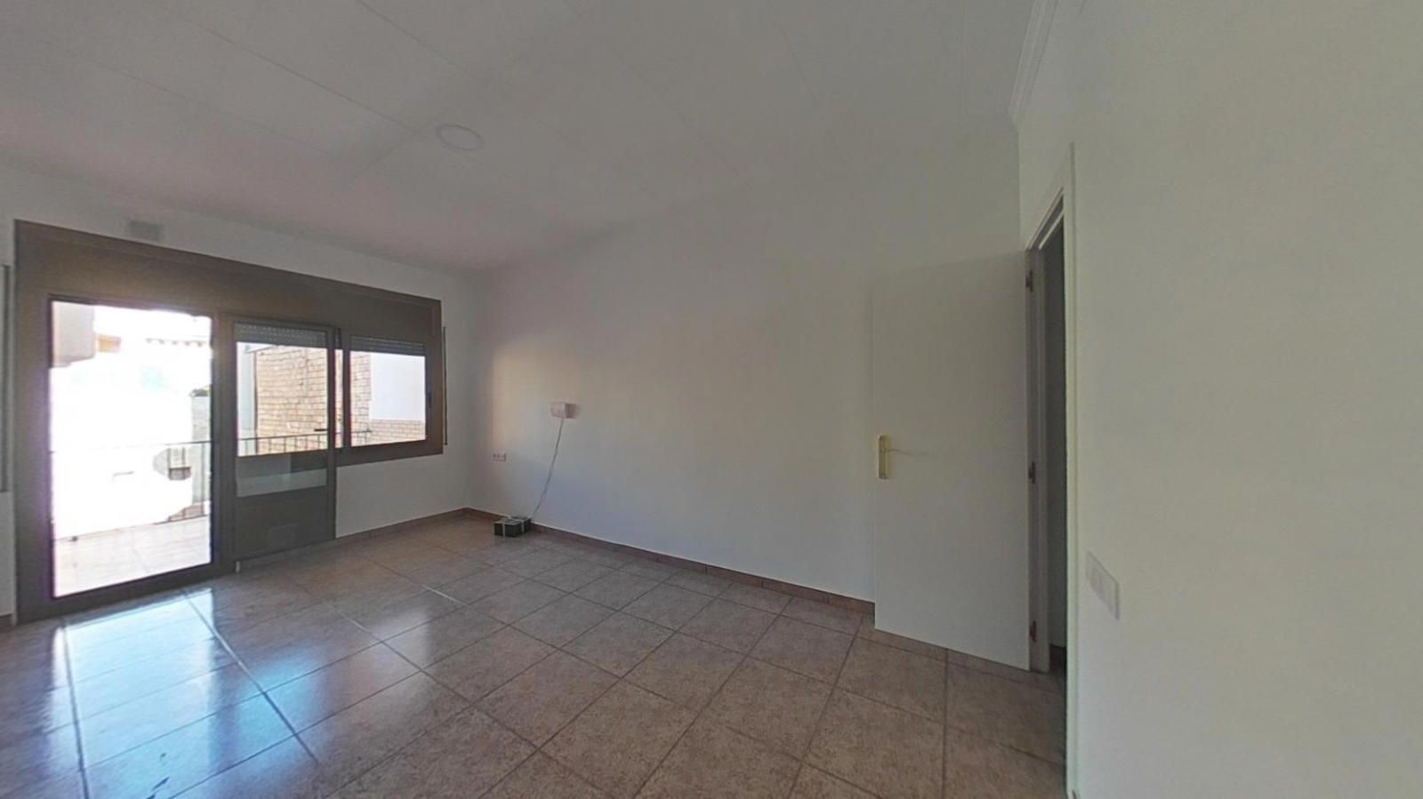 Piso en venta en Sabadell con Terraza y Balcón