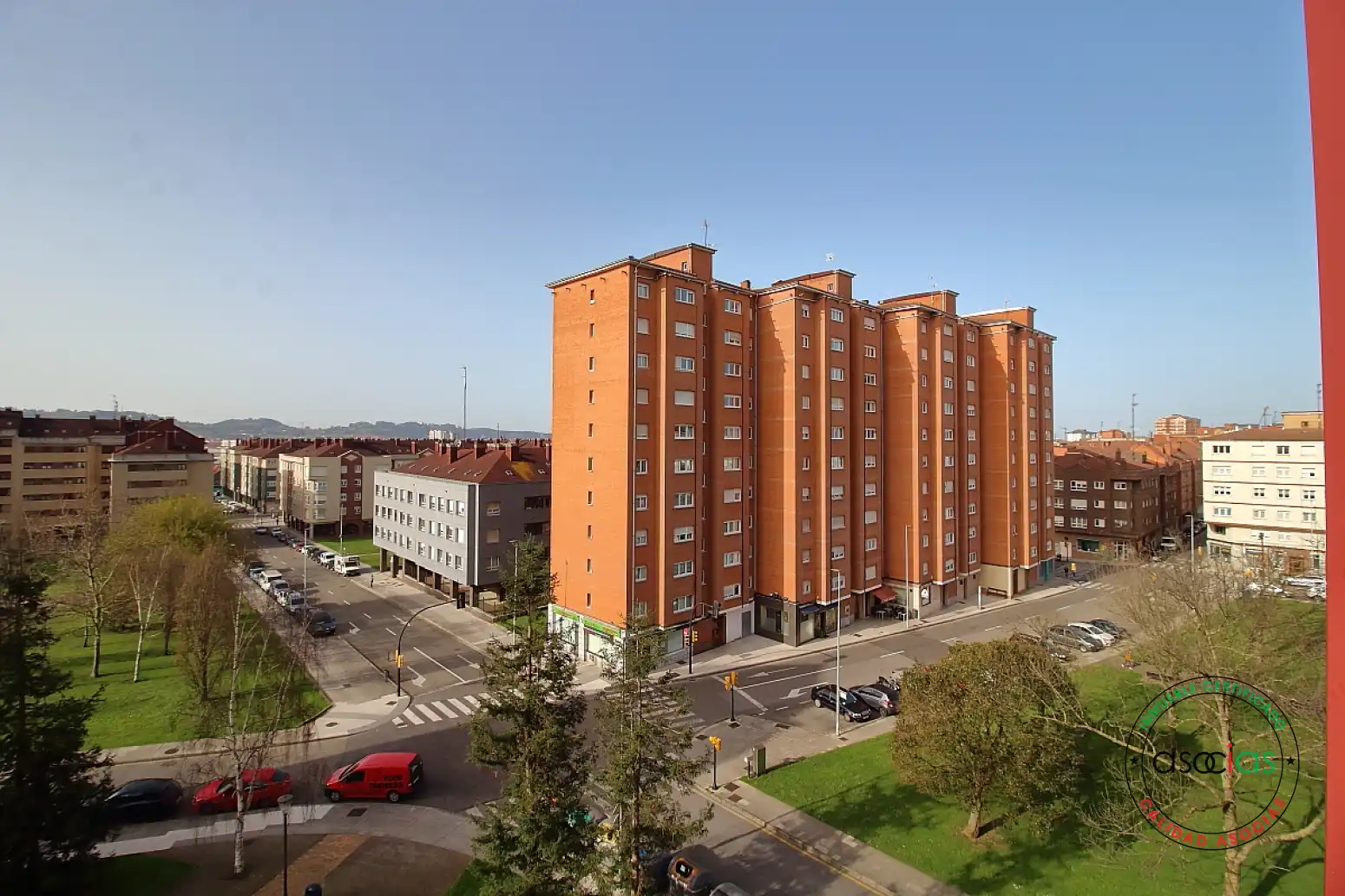 Vista exterior de Pis en venda en Gijón  amb Calefacció i Parquet