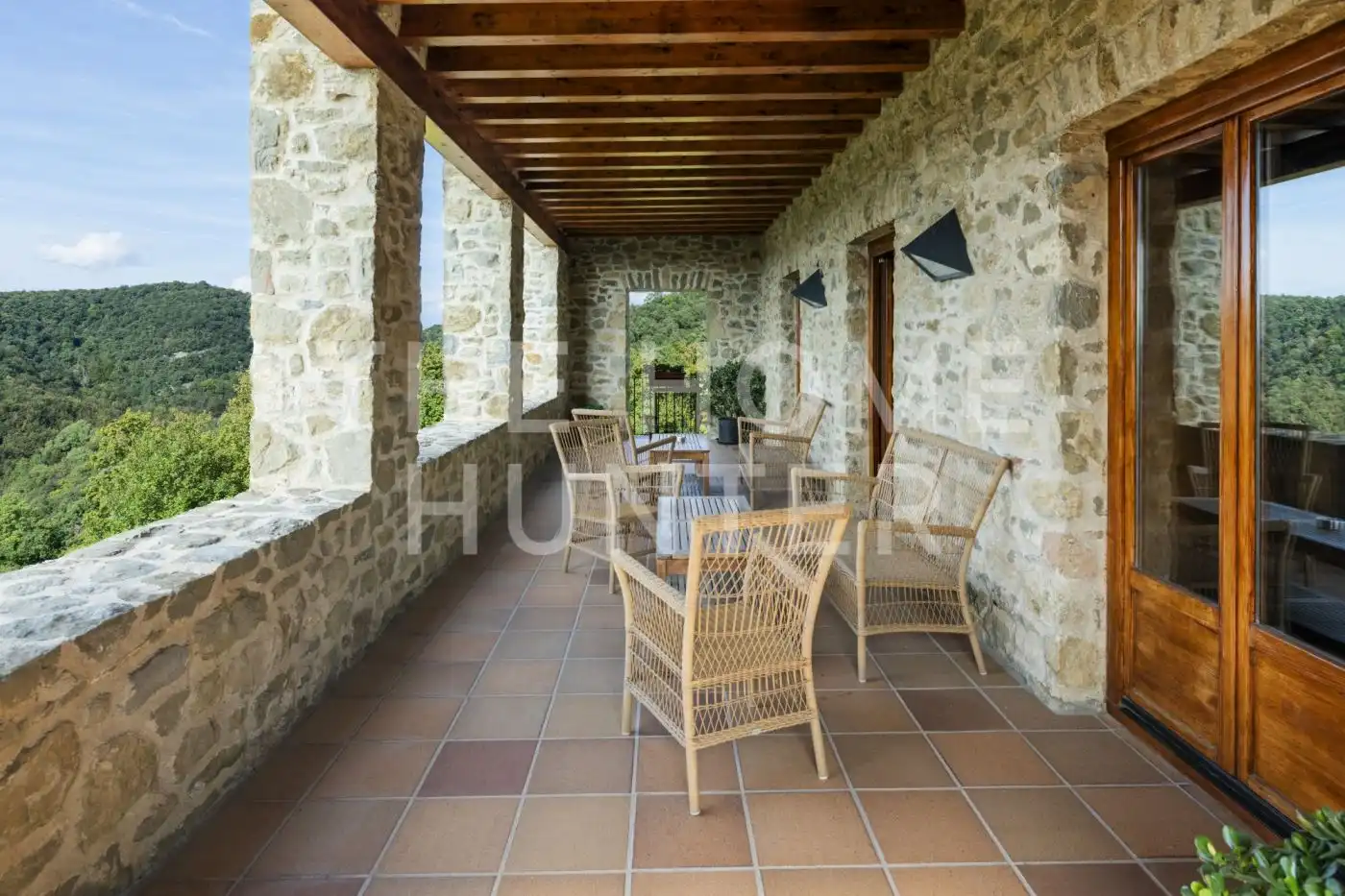 Terrassa de Finca rústica en venda en Sant Aniol de Finestres amb Aire condicionat, Calefacció i Jardí privat