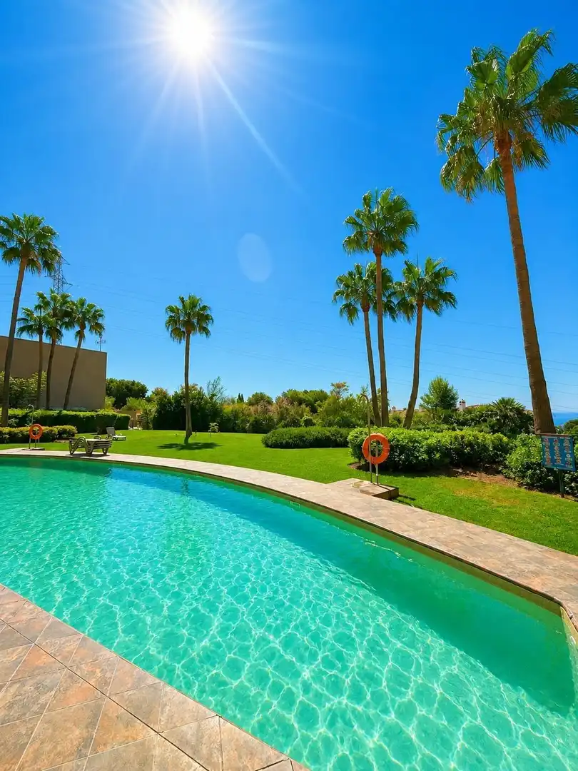Piscina de Apartamento en venta en Benalmádena con Aire acondicionado, Jardín privado y Terraza