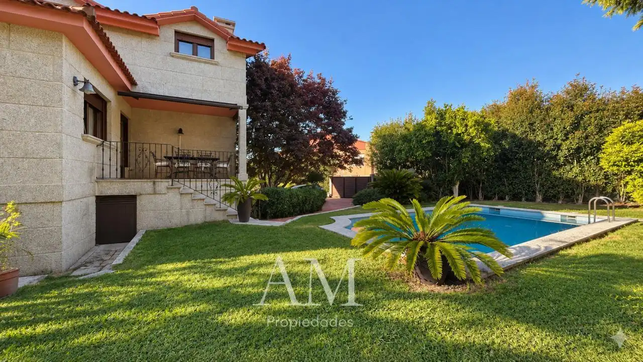 Chalet con terraza en venta en Cruceiro, imagen 7